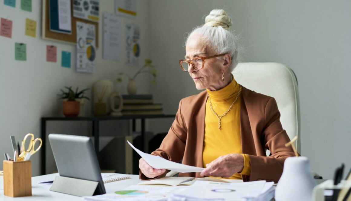 Hilft ein höhenverstellbarer Schreibtisch bei langem Sitzen?