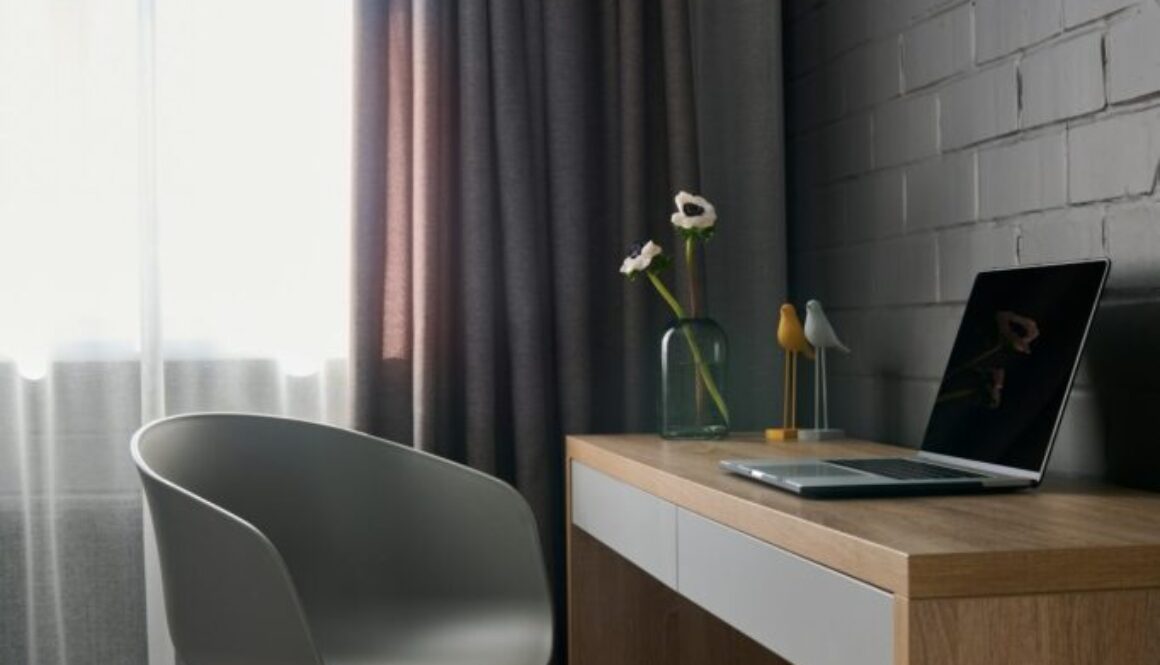 Moderne Holzschreibtische – Design trifft Funktion