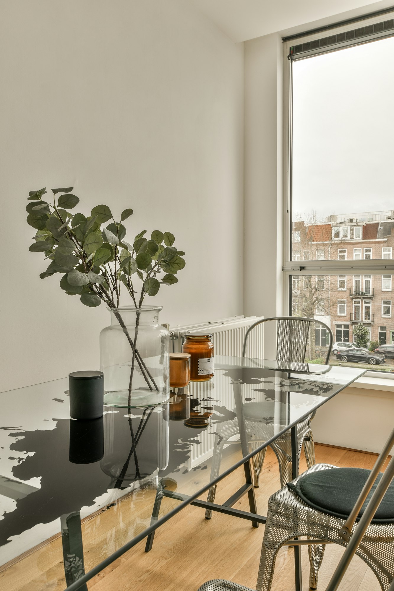 Glas-Schreibtischaccessoires – Die Must-Haves für Ihr Büro Glas-Schreibtischaccessoires – Die Must-Haves für Ihr Büro