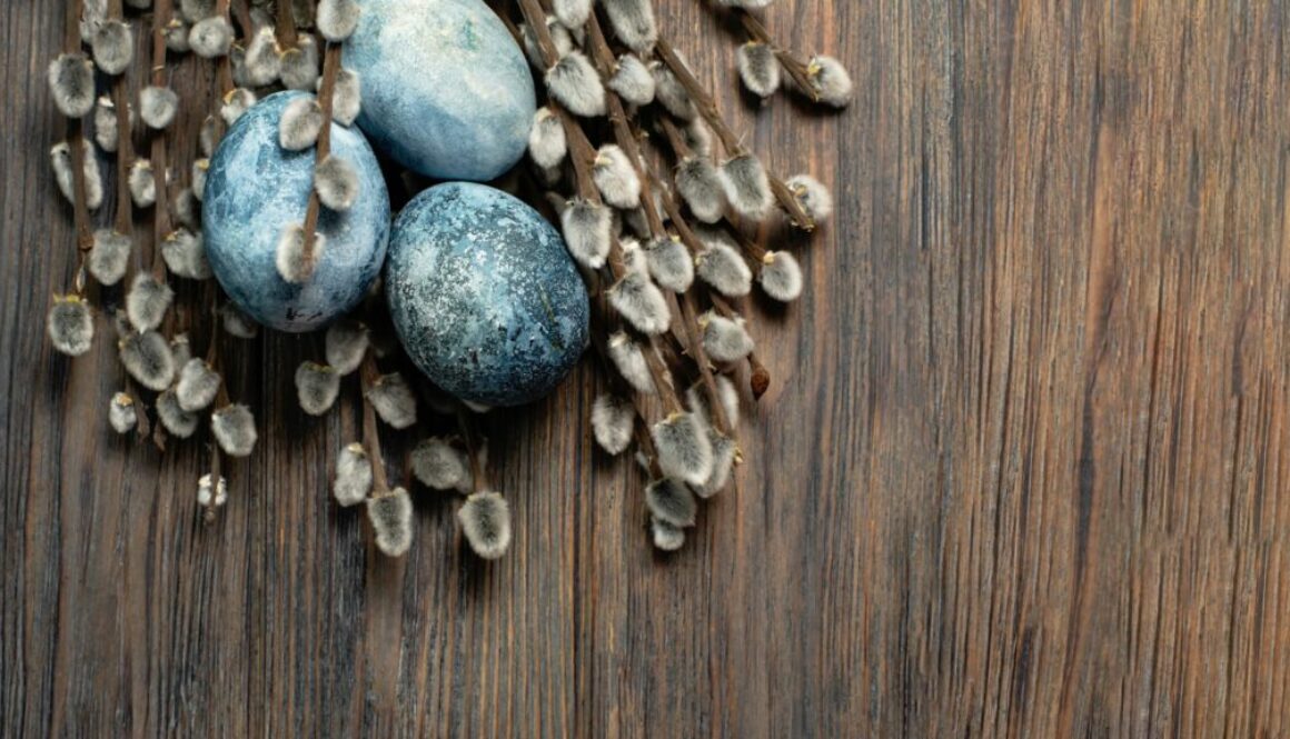 Holztische mit Regalen – Mehr Stauraum für Ihren Arbeitsplatz