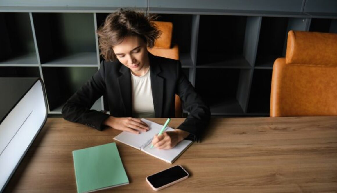 Tipps für perfekte Schreibtischorganisation