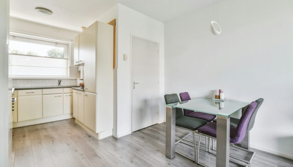 Vorteile von Glastischen im Büroleben